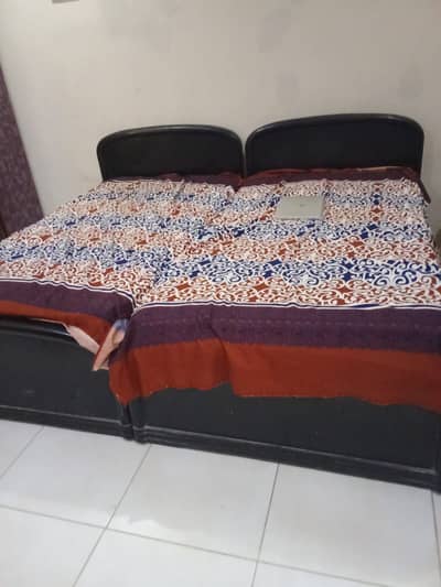 Two (2) Singel Beds With Mattress - Urgently