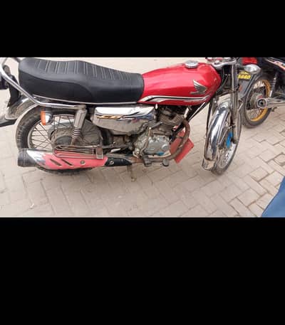 125 2019  model 0333//1546//747