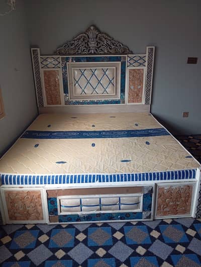 King Size Bed Set Complete with side tables