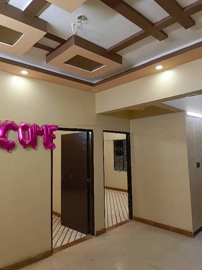 2 bed lounge flat for sale in Yasir View