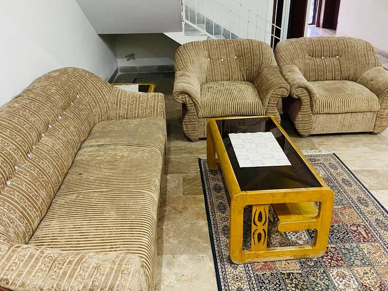 Sofa set 0