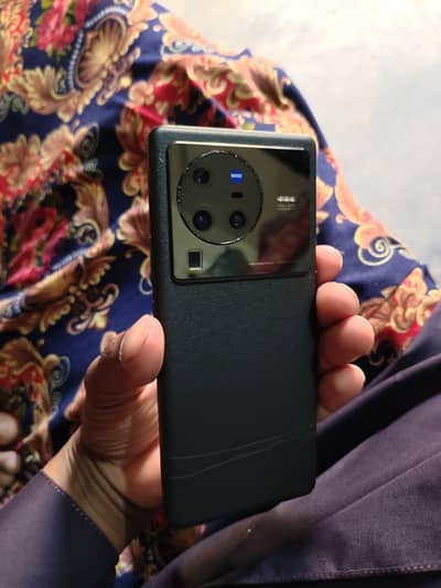 VIVO X80 pro totally original non PTA 1sim working 12+4 /256 kharian