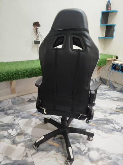 Boss Chair
