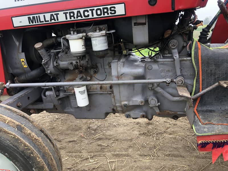 "2015 ماڈل ٹریکٹر برائے فروخت – فوری دستیاب" 3