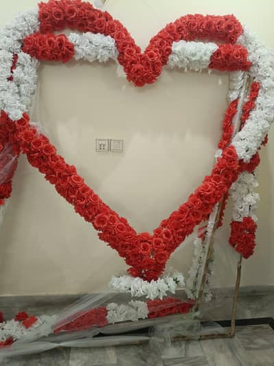 Luxury Heart Shape Flower Decoration |