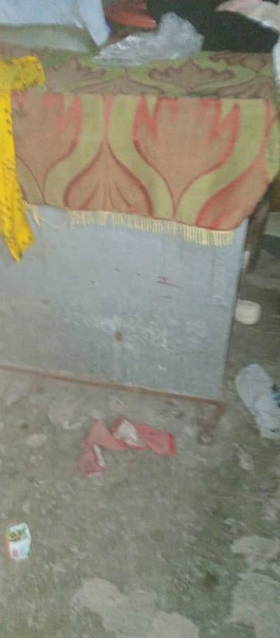 My used pati in full size 6 feet solid condition