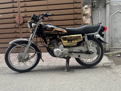 Honda CG 125 Special Edition Golden Self Start 2024 Model