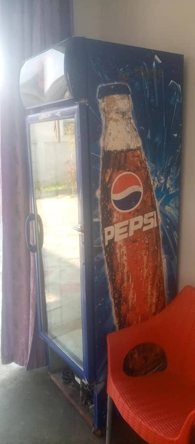Pepsi frizer good condition for sale