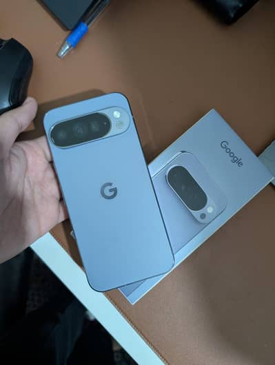 Google Pixel 10 Pro XL 5G | 256 GB | Moonstone | 45W Charger