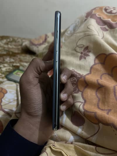 Oppo Reno 6 8+4/128
