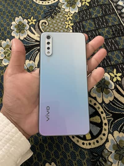 Vivo s1