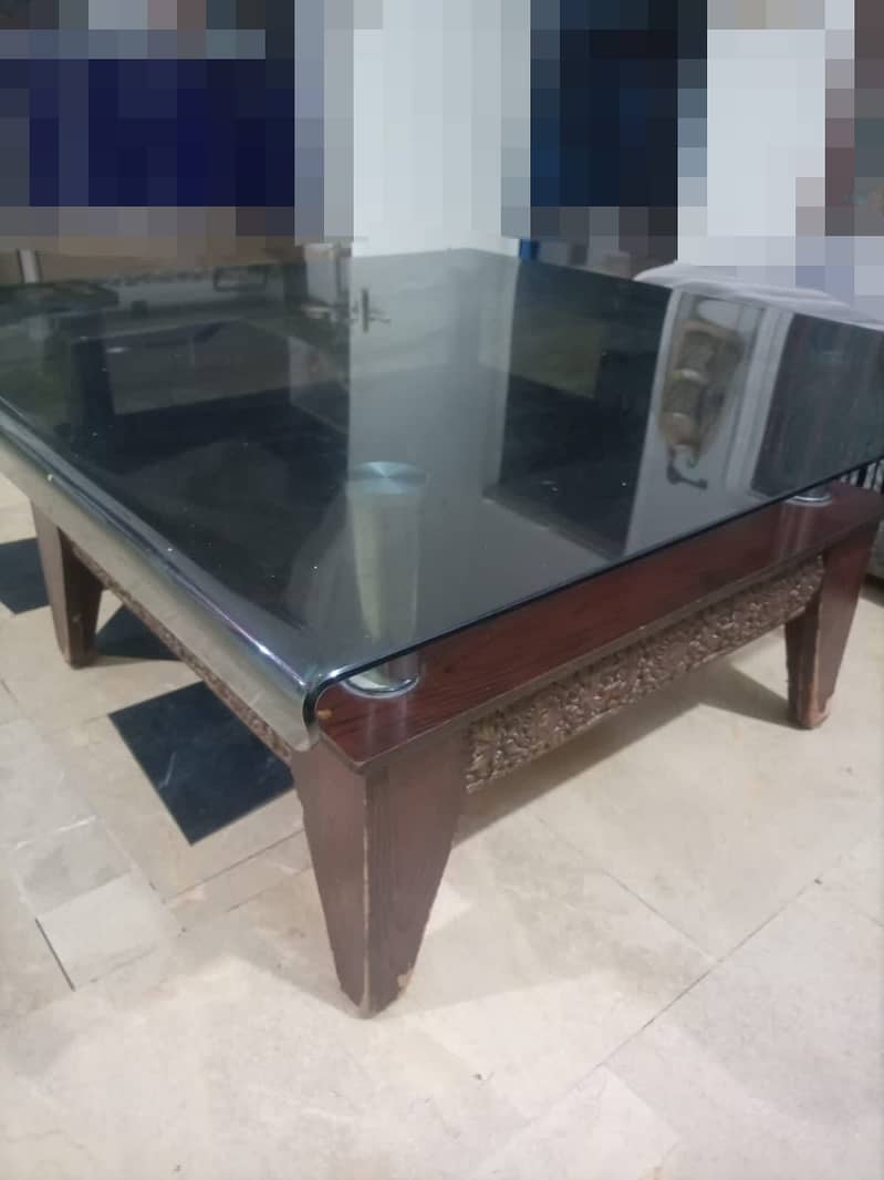 Used-Centre table 0