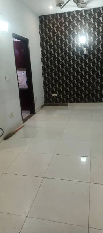 BUNGALOW FOR RENT PHASE 7 E X T D H A 100 YARD 4 BEDROOM