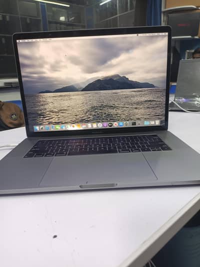 APPLE MACBOOK PRO 2019 16 INCH (32/1TB)