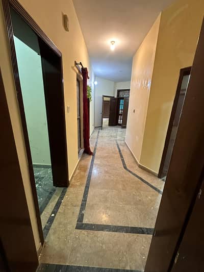 UPER PORTION FOR RENT