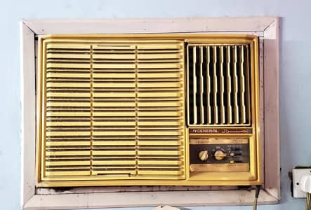 General window AC 1.5 ton