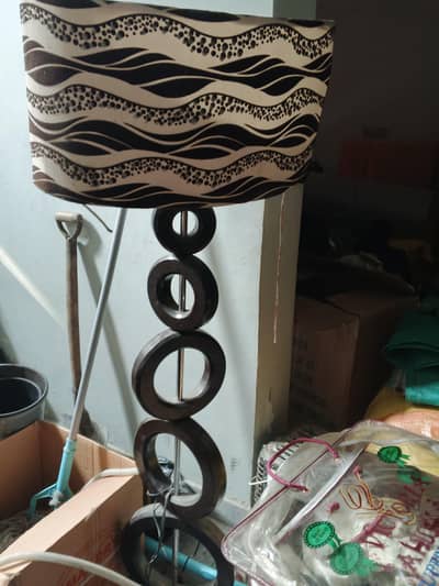 WOODEN SHISHAM FLOOR LAMP