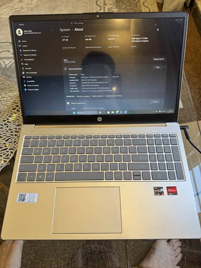 HP Laptop 15.6 Inches AMD Ryzen 5 7520U Win 11 (8GB - 512GB)
