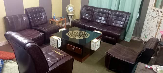 Office single sofa set and  table and partition for sale