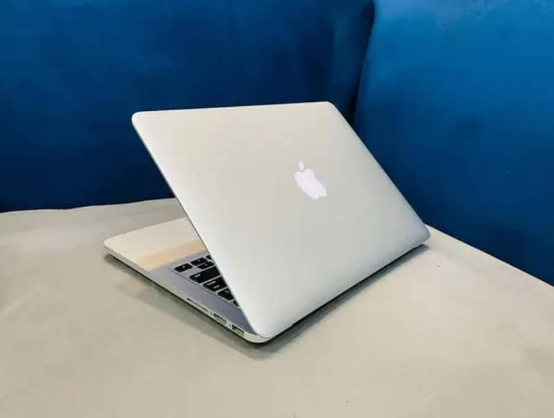 MacBook Pro 2015 0