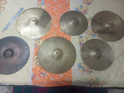 Drum Cymbals And Cymbal stand
