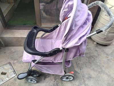 baby Pram and excellent condition