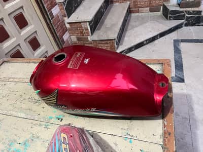 CD Bike tanki Or Side Cover ( Original and New)