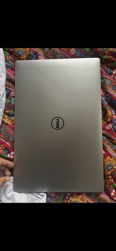 Dell workstation Precision 5530