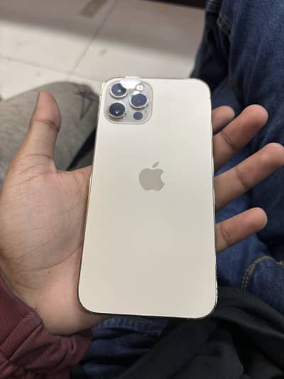 iPhone 12 Pro Gold | 256GB | 99% Battery Health | 9.5/10 Condition