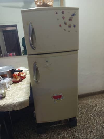 Double Door Refrigerator for Urgent Sale