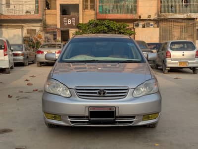 Toyota Corolla SE Saloon
