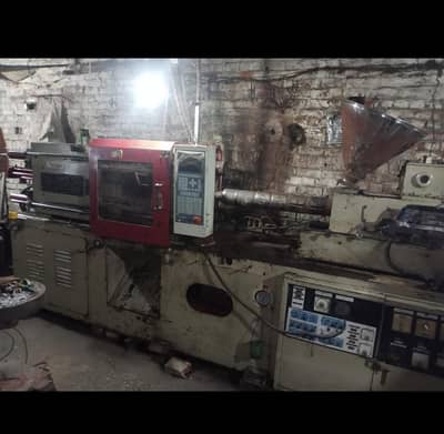 selling auto molding machine , japanese brand