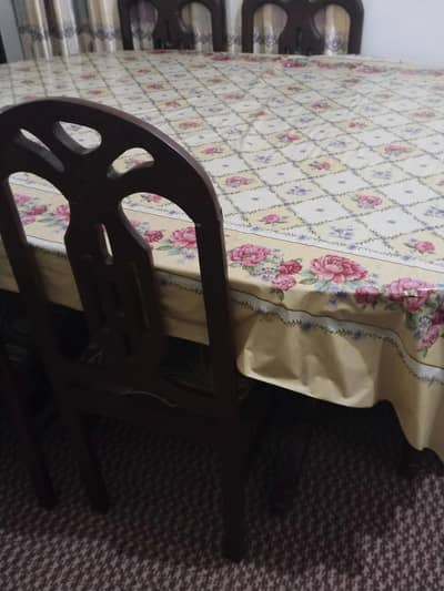 urgent sell dinning table
