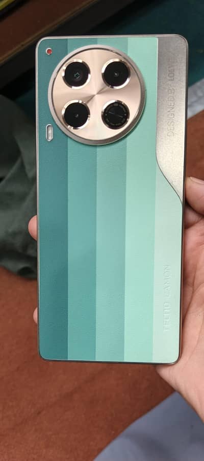 Tecno camon 30 8 256