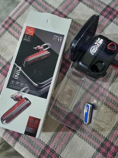 M10 and M11 Bluetooth earbuds