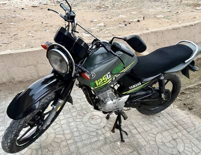 Yamaha YBR 125G Special color 2023