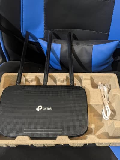 TP-Link WR940N 450 Mbps Router with Fiber Converter