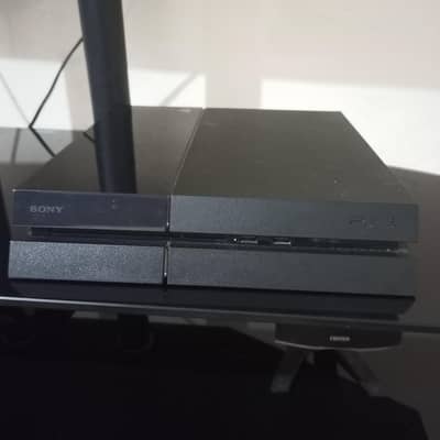PlayStation 4 (PS4) USA Imported- Only 2 Months Used