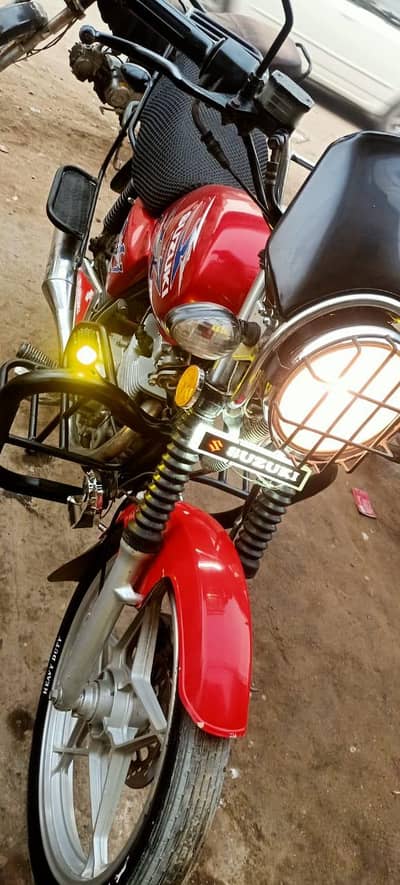 suzuki gs 150 se model 2020/sep