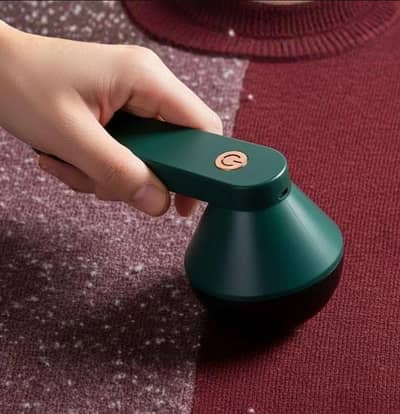 Electric lint remover for sale  brad new