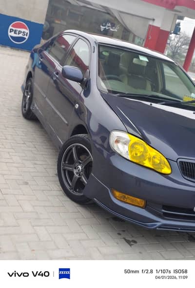 TOYOTA COROLLA 1.6 SALOON