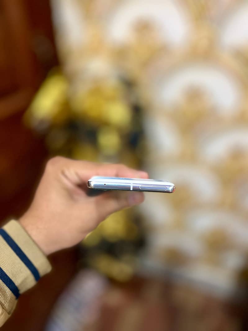 Google pixel 7 pro 4