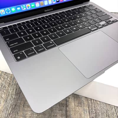 MacBook Air M1 Chip Full Box 256GB SSD