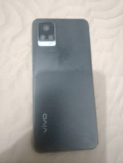 Vivo V20