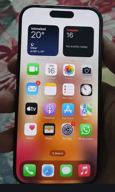 iPhone 16 pro titanium colour lush condition jv