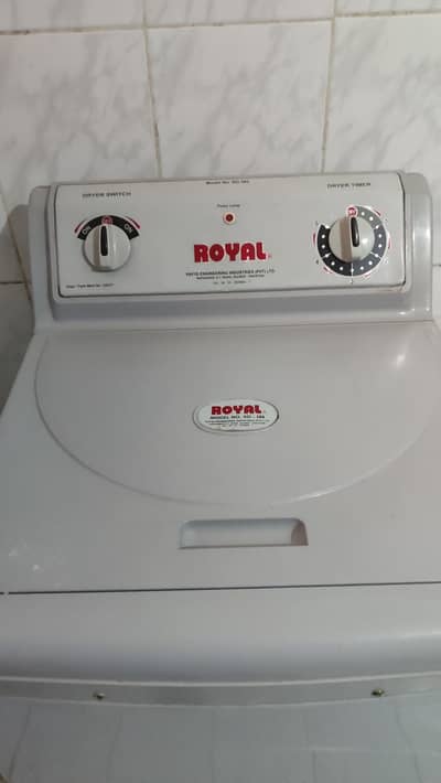 Royal Spinner Dryer metal body