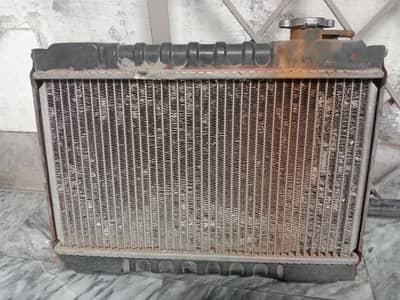 Used Radiator Suzuki Bolan carry. . . 0:3:3:3:9:8:1:7:2:6:0. . .