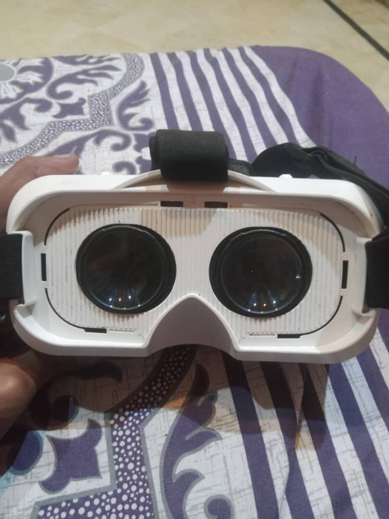 vr box shineecon with controller 9