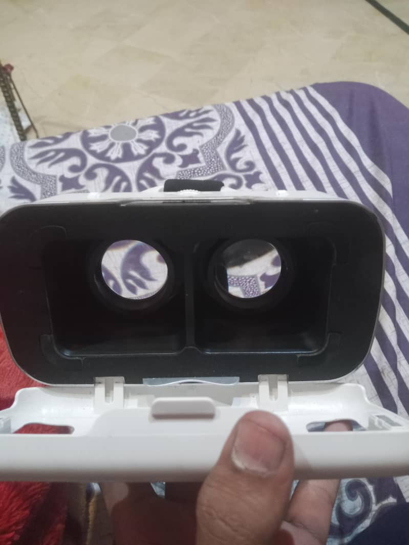 vr box shineecon with controller 11
