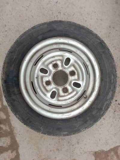 Spare tyre stepni for Mehran. . 0:3:3:3:9:8:1:7:2:6:0. . .